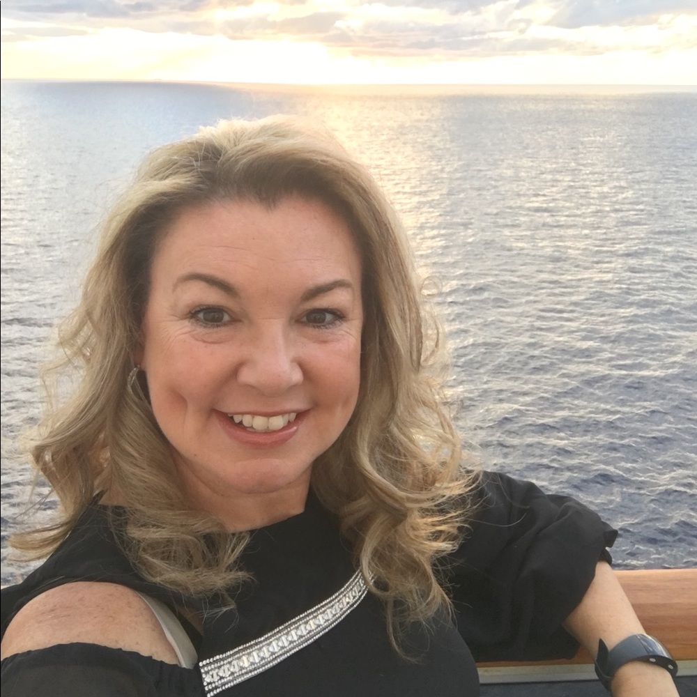 Meet your Posher, Roxie